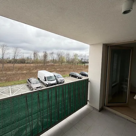 Skygate With Private Parking Garage شقة *